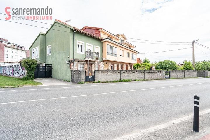Casa con terreno urbano en Soto de la Marina photo 0