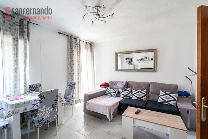 Piso en venta en el centro de Santoña photo 0