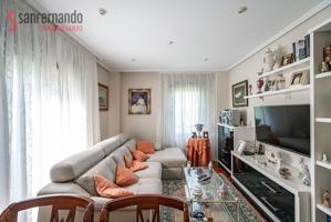 Piso en venta con garaje y trastero en Liencres photo 0