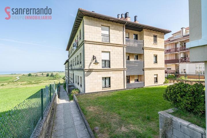 Piso en venta con garaje y trastero en Liencres photo 0