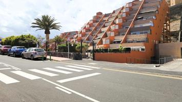 Radazul Bajo -- Plazas de Garaje photo 0