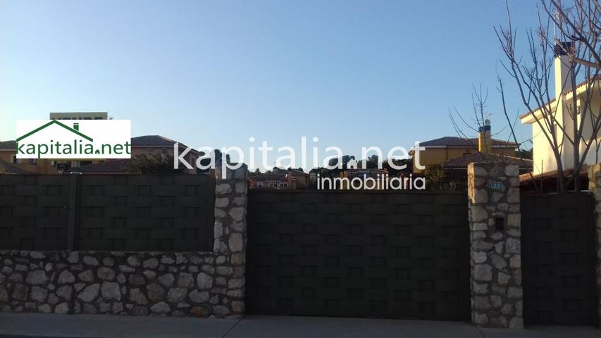 Parcela en venta en la urbanización las aguas de Ontinyent. photo 0