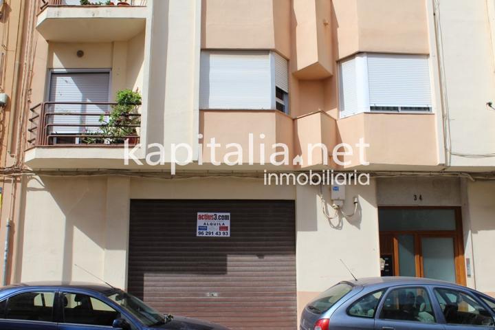 Local comercial en alquiler cerca de universidad photo 0