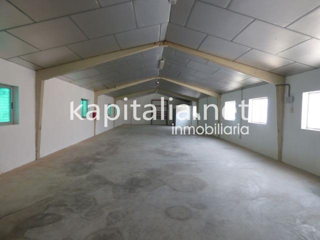 Conjunto de naves en venta en ontinyent. photo 0