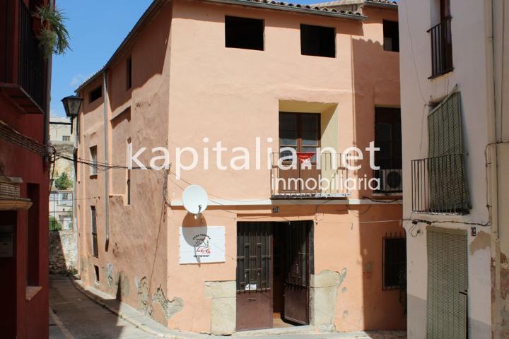 GRAN CASA EN VENTA EN ONTINYENT photo 0