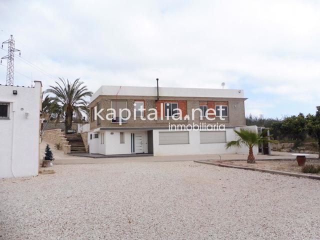 Chalet a la venta muy cercano a Ontinyent y Agullent photo 0