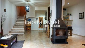 Bonita casa a la venta en Ontinyent. photo 0