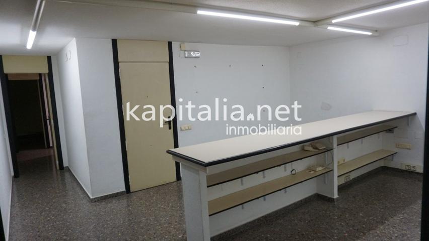 Alquiler de entresuelo comercial en Ontinyent (Valencia) zona Sant josep photo 0