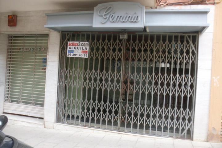 Local comercial en alquiler en C- Pintor Segrelles - Ontinyent photo 0