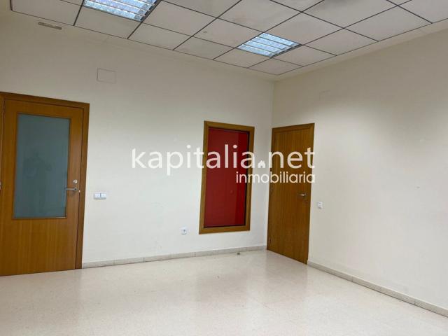 Oficina alquiler photo 0