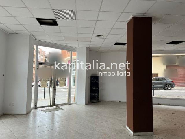 Local en alquiler en Ontinyent en avenida principal photo 0