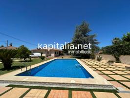 Espectacular chalet en venta en Ontinyent zona La Umbria photo 0