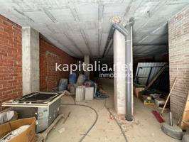 Local comercial en venta en Ontinyent, zona El Llombo photo 0