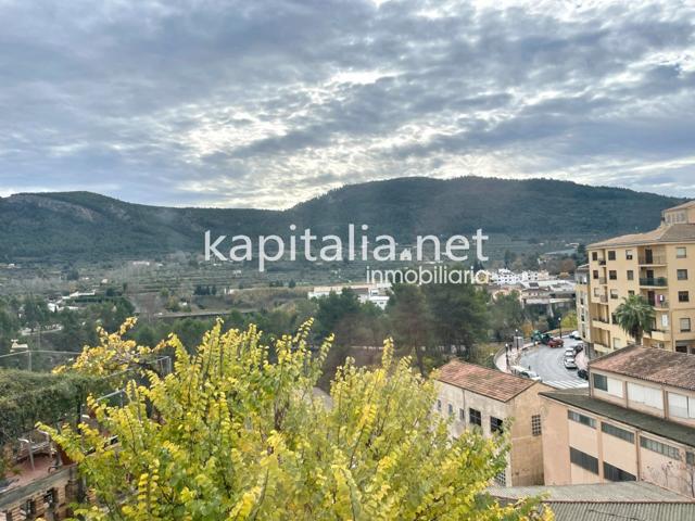 Casa a la venta en Bocairent para reformar. photo 0