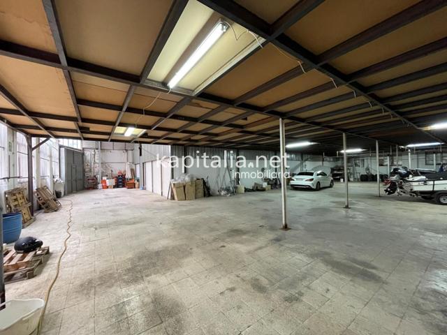 Nave Industrial a la venta en Bocairent photo 0