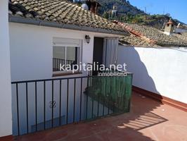 Acogedora casa a la venta y con opción a compra en centro histórico en Xàtiva photo 0