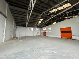 Nave a la venta y alquiler en Agullent photo 0
