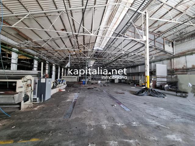 Nave en alquiler en Ontinyent photo 0