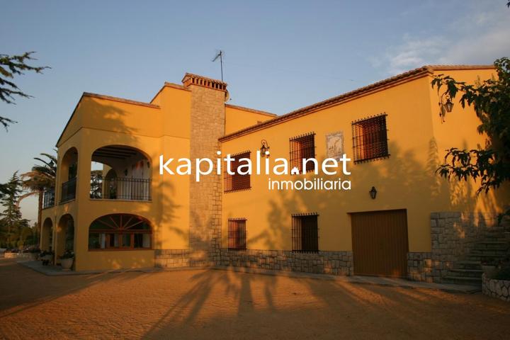 Fantástico chalet a la venta en Ontinyent (Valencia) photo 0