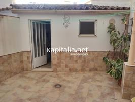 INTERESANTE PISO A LA VENTA EN ALBAIDA, UBICADA EN BUENA ZONA. photo 0