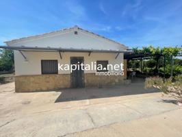 Chalet a la venta en Xativa photo 0