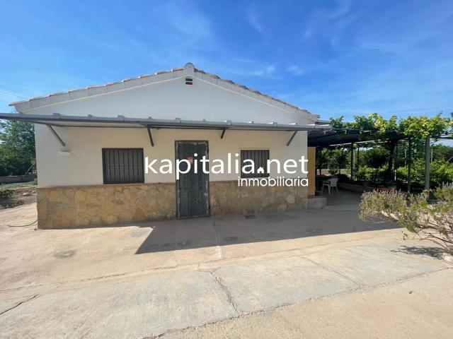 Chalet a la venta en Xativa photo 0