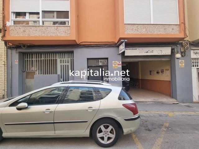 Local a la venta en Ontinyent photo 0