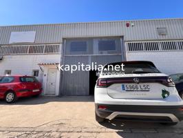 NAVE INDUSTRIAL A LA VENTA EN ALCUDIA DE CRESPINS photo 0