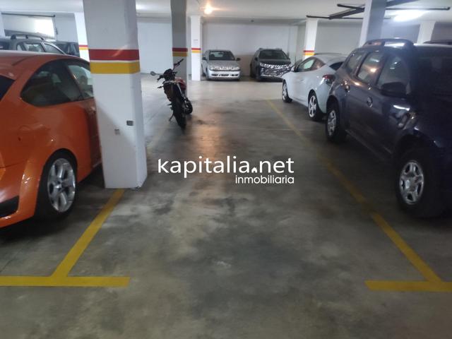 GARAJE A LA VENTA EN ONTINYENT, UBICADA EN LA ZONA DEL LLOMBO photo 0
