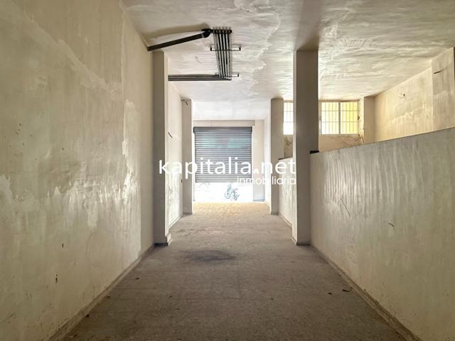 Local comercial en venta y alquiler, zona Avenida Almaig, Ontinyent. photo 0