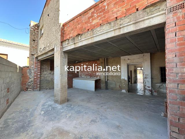 Casa a la venta en Montaverner photo 0