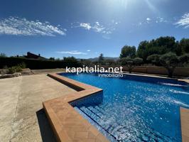 Chalet a la venta muy cerca de Aielo de Malferit photo 0