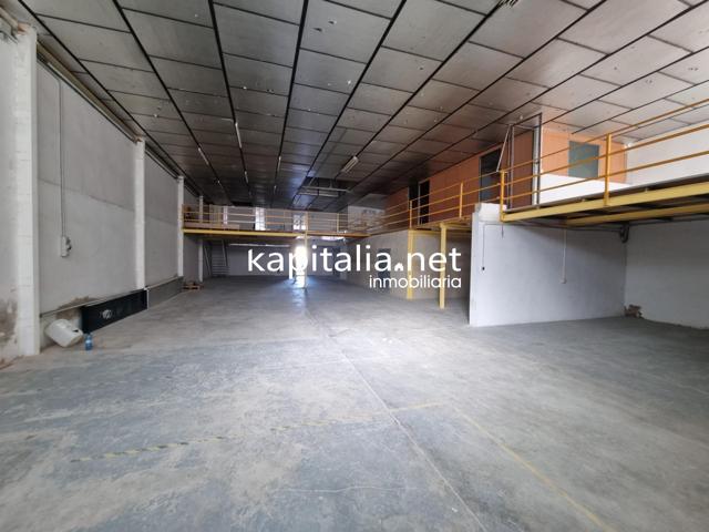 Nave a la venta en Ontinyent photo 0