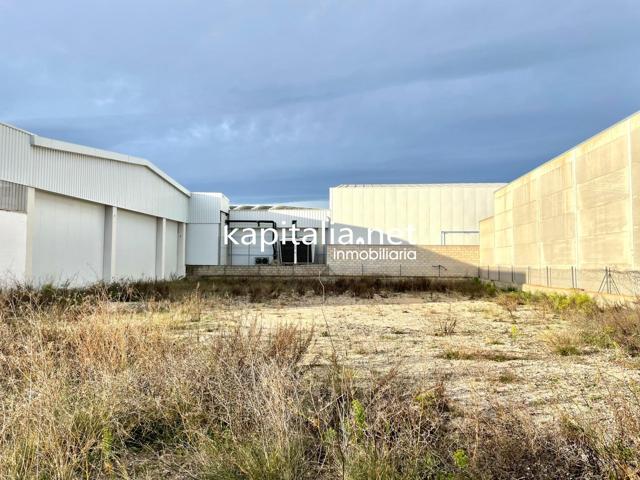 Terreno industrial en alquiler. photo 0