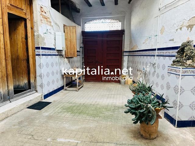 Casa señorial a la venta en el centro de L´Olleria (Valencia) photo 0