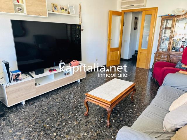 Piso a la venta en Ontinyent (Valencia) photo 0