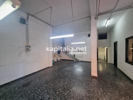 Local a la venta en Ontinyent photo 0