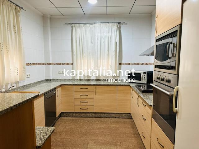 Casa a la venta en La Pobla del Duc (Valencia) photo 0