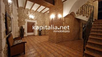 ESPECTACULAR CASA A LA VENTA EN BOCAIRENT photo 0
