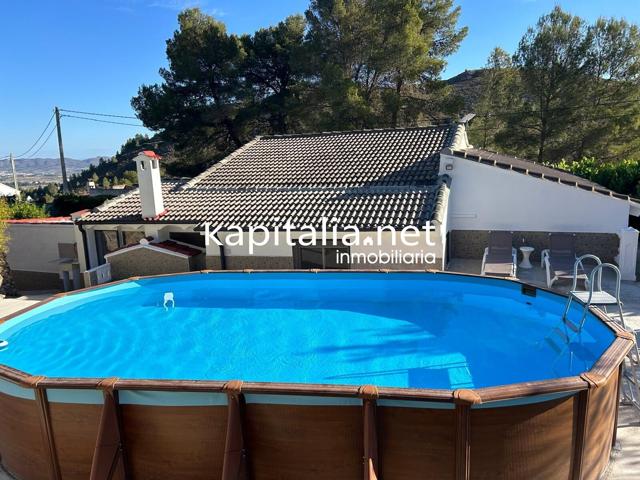 Villa a la venta en Albaida, Valencia photo 0