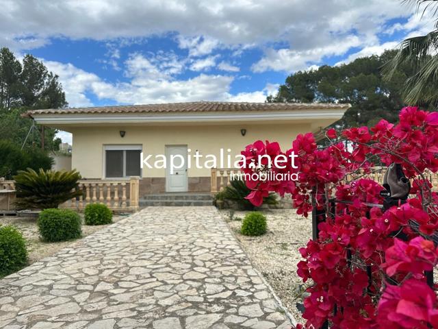 Chalet a la venta en L´Olleria (Valencia) photo 0