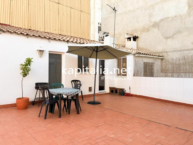 Espectacular casa reformada a la venta en Ontinyent. photo 0