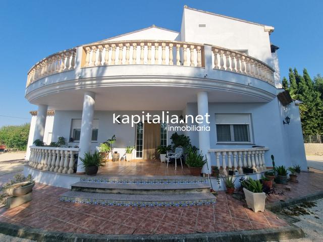 Chalet a la venta en Ontinyent. photo 0
