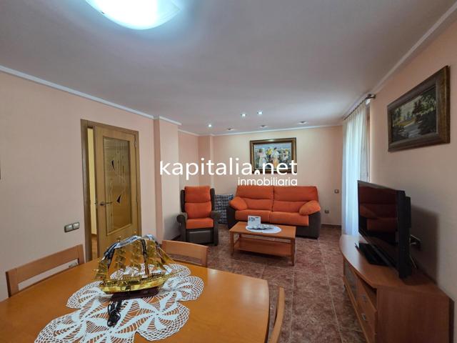 Piso a la venta en Ontinyent photo 0
