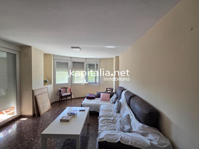 Espectacular piso a la venta en Ontinyent photo 0