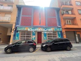 Edificio en venta en el Ensanche photo 0