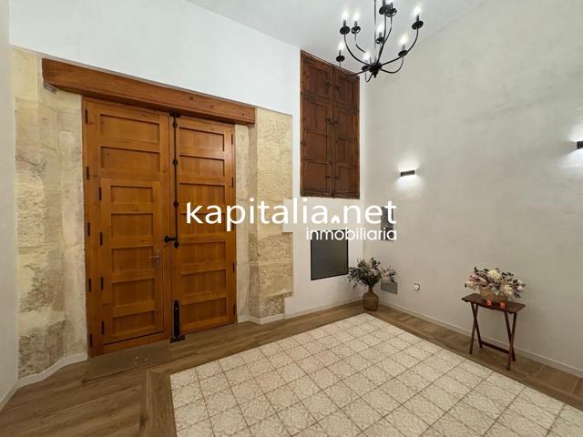 EXCLUSIVA CASA TOTALMENTE EQUIPADA LISTA PARA ENTRAR A VIVIR EN EL CENTRO DE XATIVA photo 0