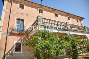 Casa señorial del siglo XIX a la venta en Bocairent (Valencia) photo 0