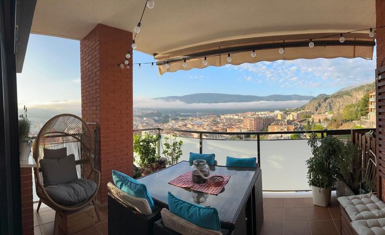 Piso con vistas panorámicas en el Ensanche photo 0