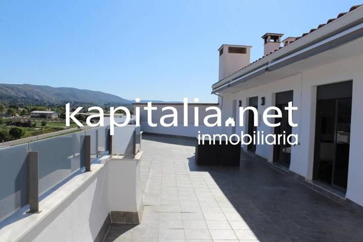Espectacular Ático a la venta en Ontinyent photo 0